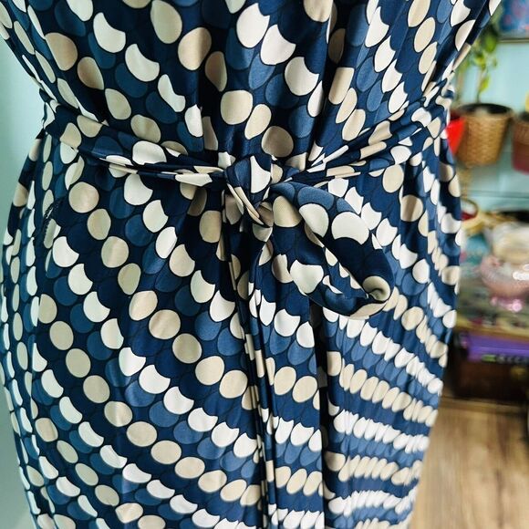 Tacera Sz S Tunic Dress Tie Belt Geometric Stretch Blue White Midi NWOT 0784 - Picture 4 of 6